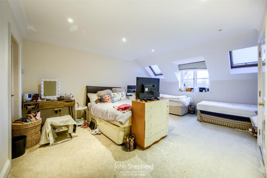 3 bedroom apartment for sale in The Willows, Avenue Road, Dorridge