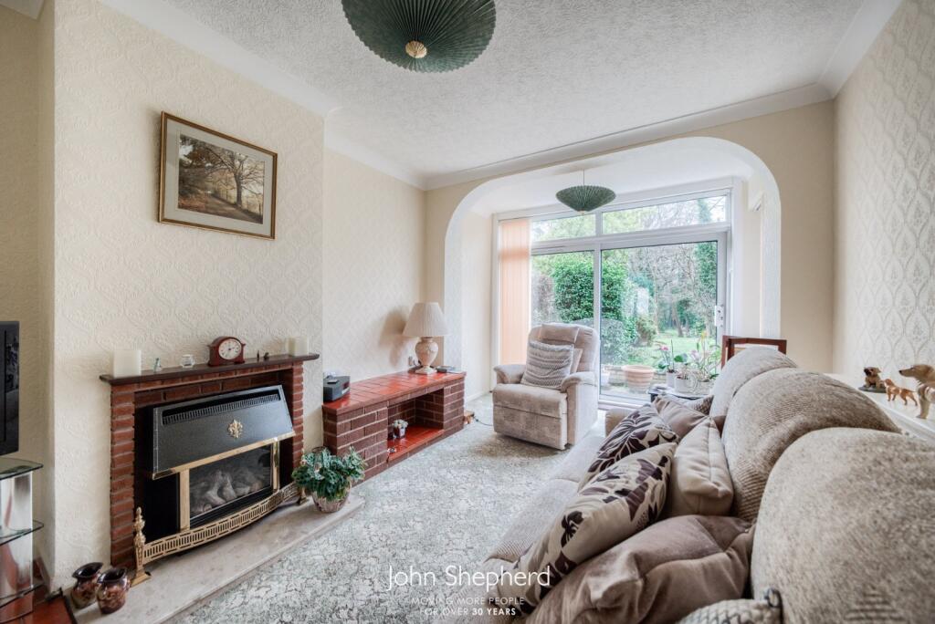Additional property image - Henley Crescent, Solihull, West Midlands, B91