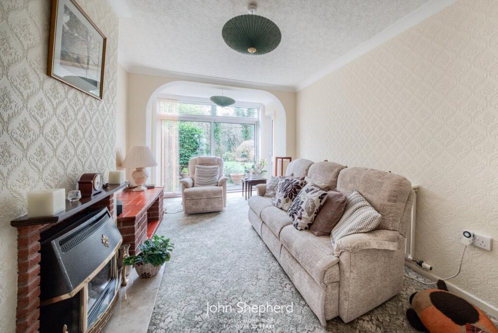 Additional property image - Henley Crescent, Solihull, West Midlands, B91