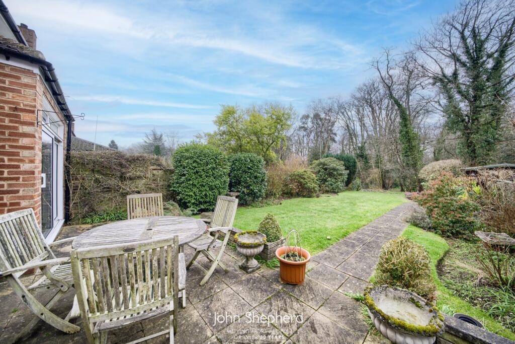 Additional property image - Henley Crescent, Solihull, West Midlands, B91