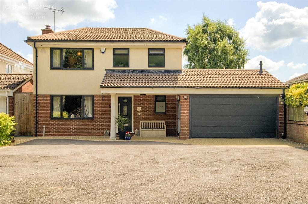 4 bedroom detached house for sale in Damson Lane, Solihull, West