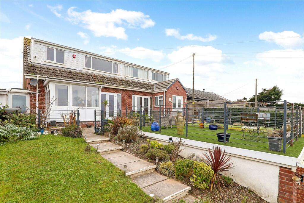 3 bedroom semidetached house for sale in Warren Road, Brean, Burnham