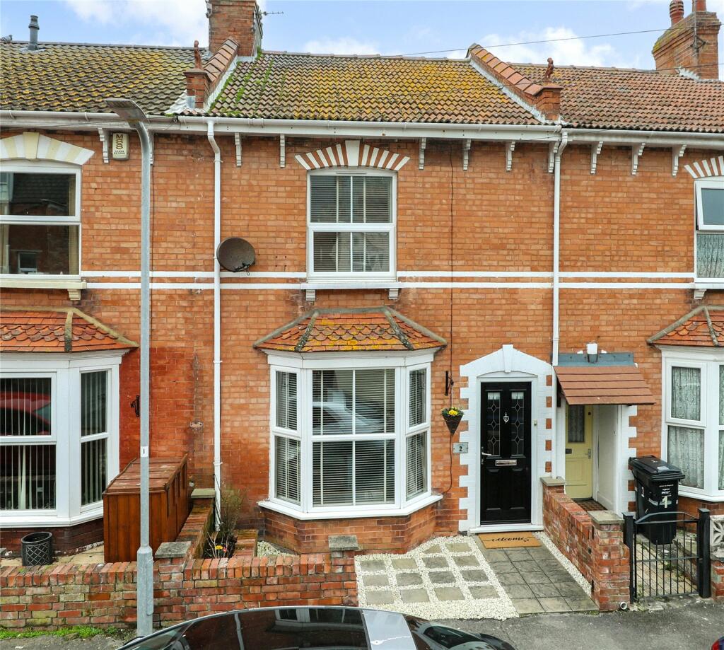 3 bedroom terraced house for sale in Ravensworth Terrace, Oxford Street