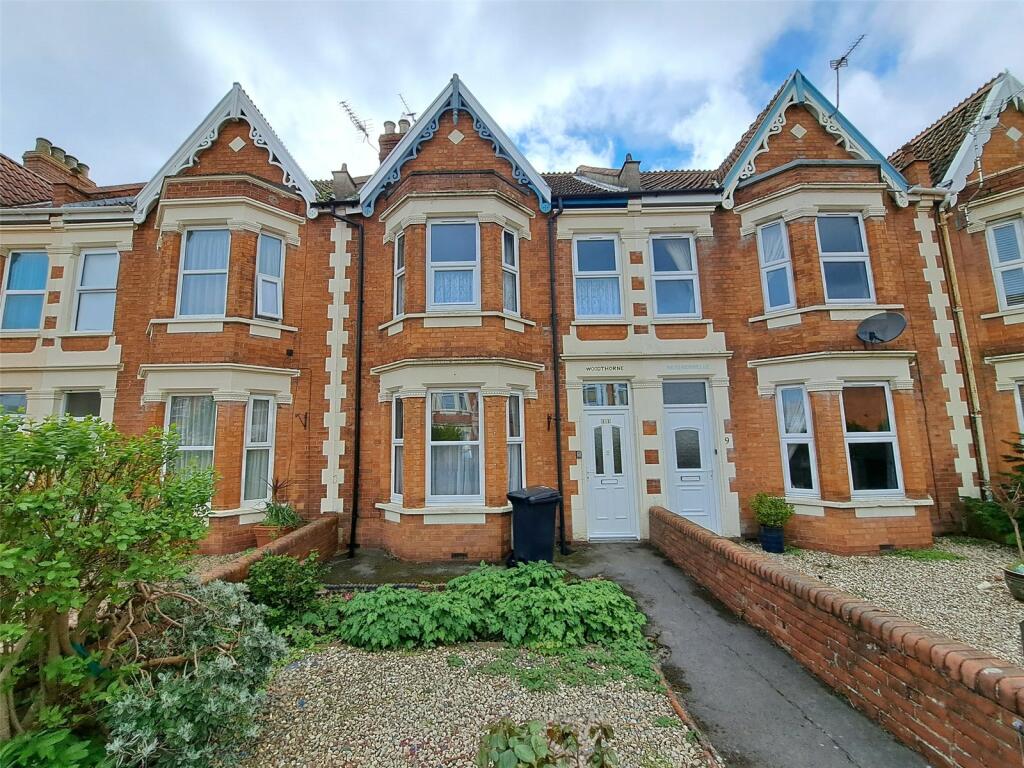 3 bedroom terraced house for sale in Highbridge Road, BurnhamonSea