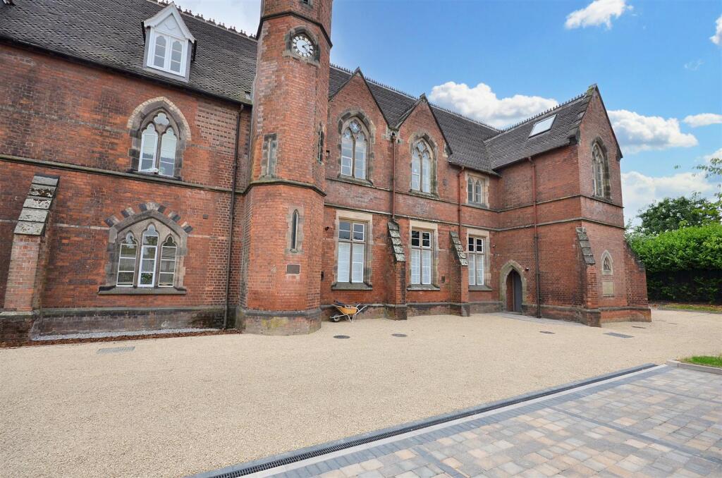 Main image of property: Chetwynd Court Stafford