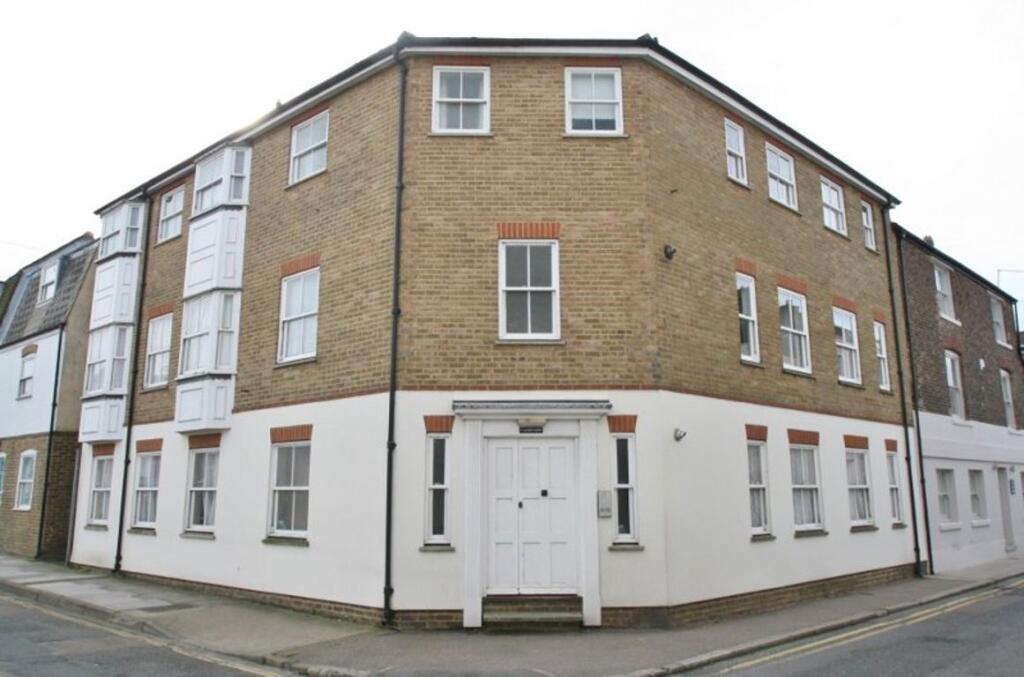 Main image of property: Alfred Mews, Deal