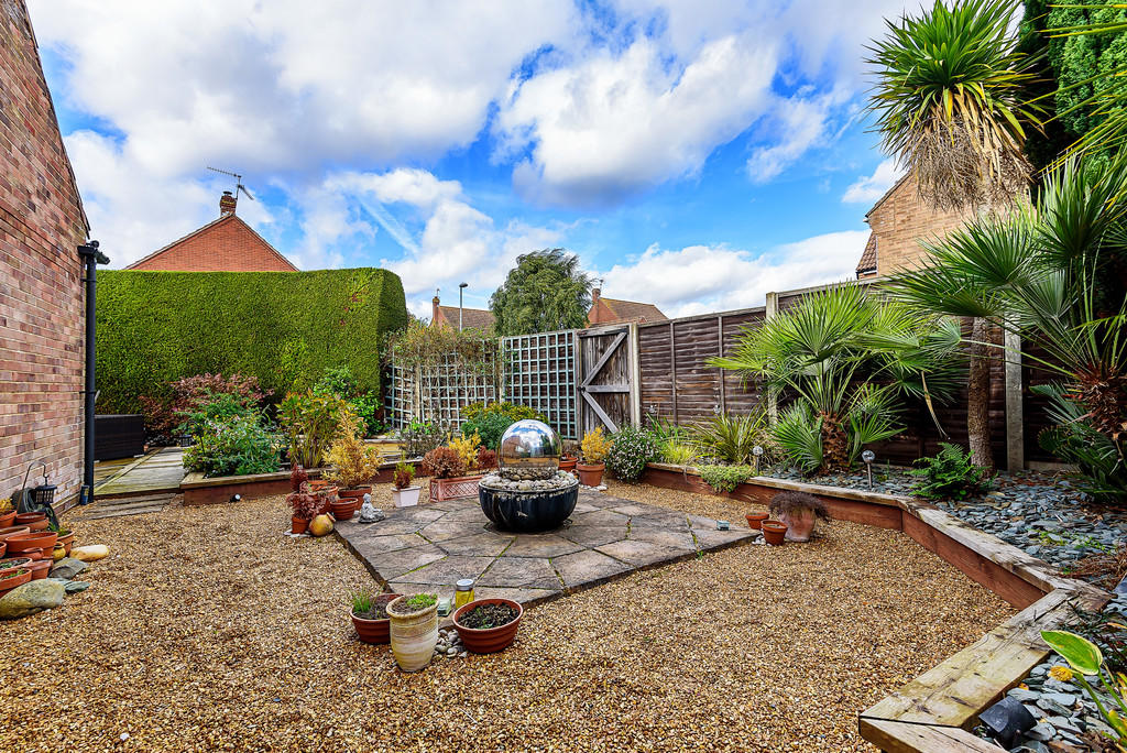 4 bedroom detached house for sale in Chapel Road, Dersingham, PE31