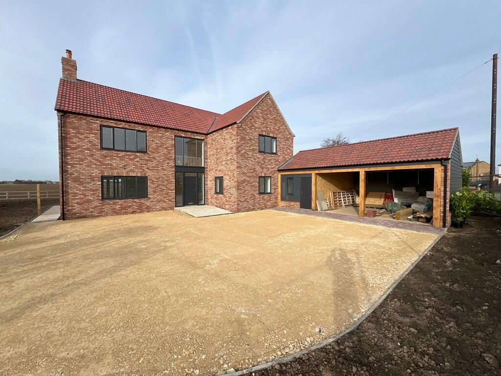 4 bedroom detached house for sale in Ringers Lane, Leverington, PE13