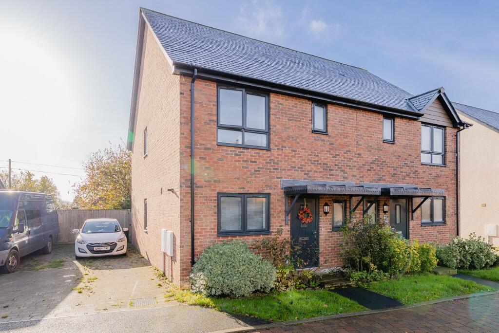 Main image of property: Sanders Lea, Cheriton Fitzpaine, EX17