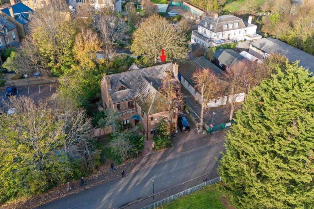 Main image of property: Queen Elizabeth Walk, 
Barnes, SW13