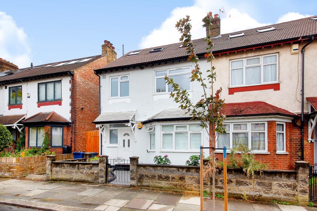 Main image of property: Eastbourne Avenue, Acton, W3