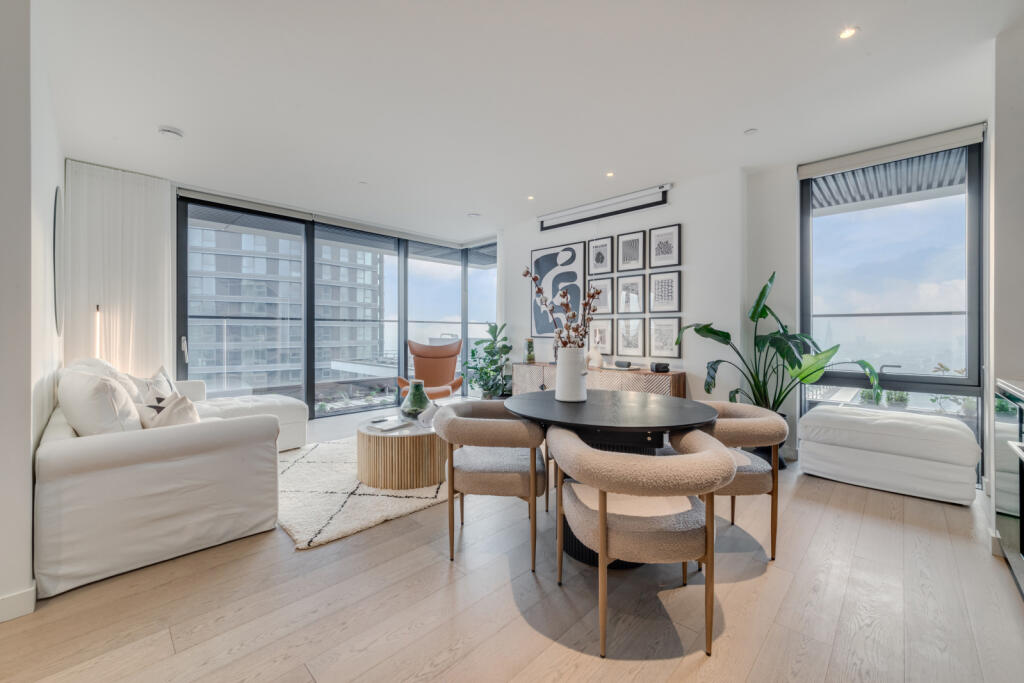 Main image of property: Bagshaw Building, 
1 Wards Place, E14