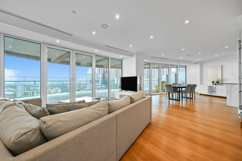 Main image of property: Arena Tower, 
25 Crossharbour Plaza, E14