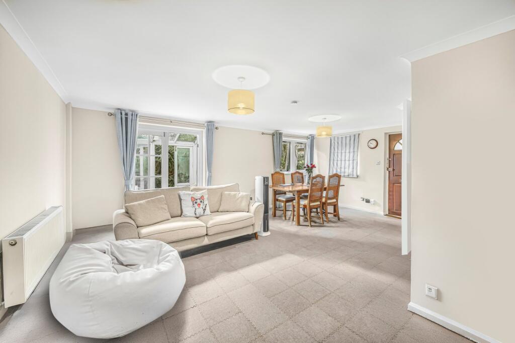 Main image of property: Friars Mead, 
Manchester Road, E14