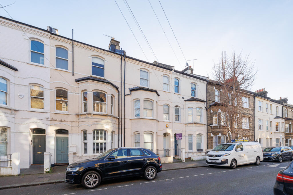 4 bedroom terraced house for sale in Shorrolds Road, Fulham, SW6