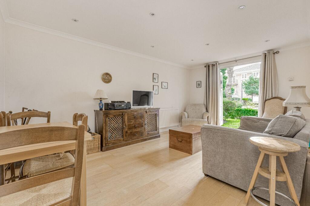 Main image of property: Brompton Park Crescent, 
Fulham, SW6