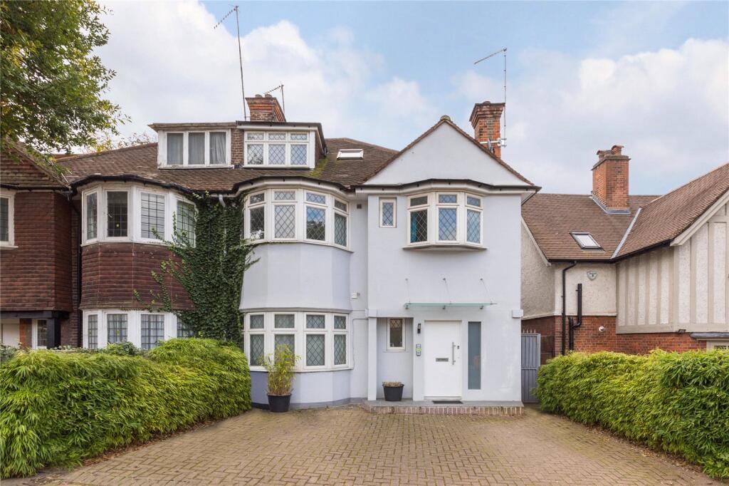 Main image of property: North End Road, 
Golders Green, NW11