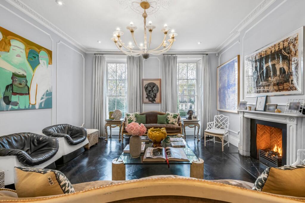 Main image of property: Connaught Square, 
Hyde Park, W2