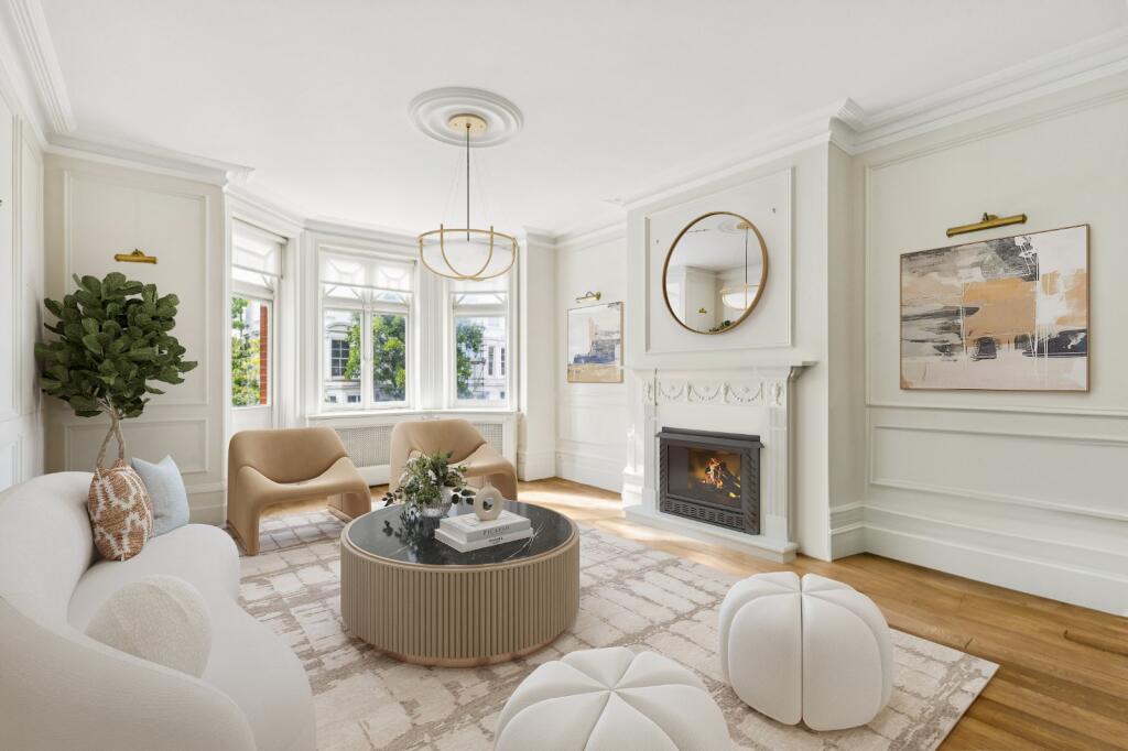 Main image of property: Abingdon Villas, 
High Street Kensington, W8