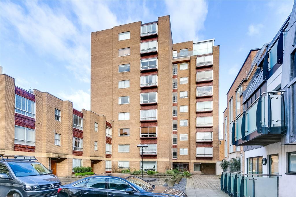 3 bedroom flat for sale in Thorburn House, Kinnerton Street