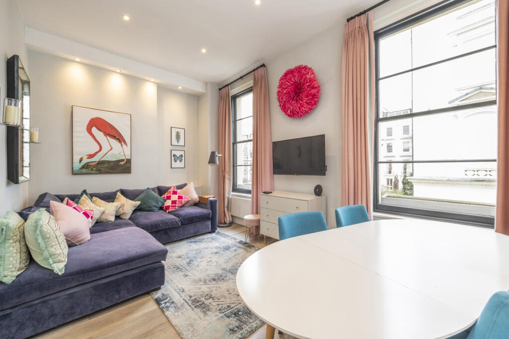 1 bedroom flat for sale in Bristol Gardens, Little Venice, W9