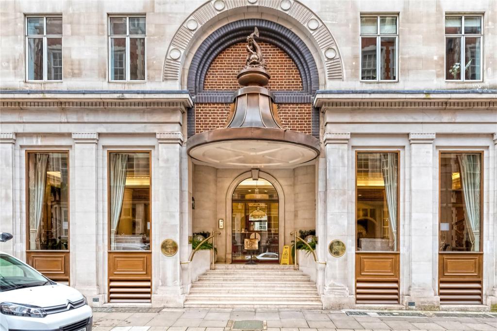 2 Bedroom Flat For Sale In Fountain House Park Street Mayfair London W1k