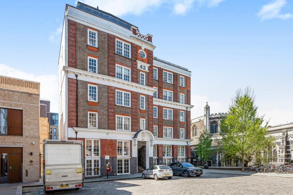 Main image of property: Bartholomew Close, 
West Smithfield, EC1A