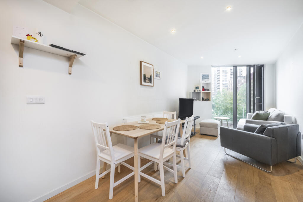 Main image of property: Walworth Road, 
Walworth, SE1