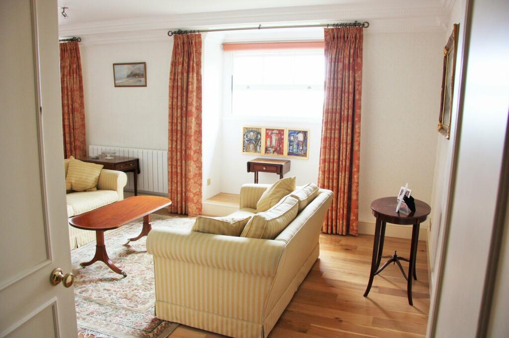 Additional property image - Thorndon Park, Ingrave, Brentwood, CM13
