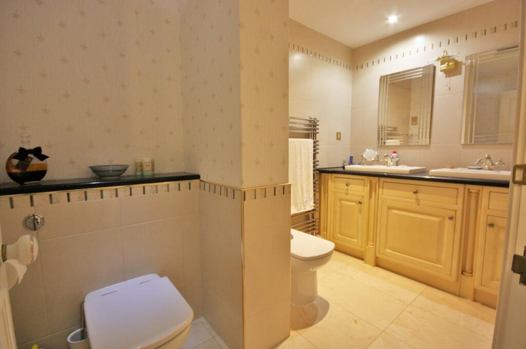 Additional property image - Thorndon Park, Ingrave, Brentwood, CM13
