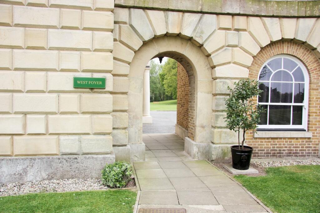 Additional property image - Thorndon Park, Ingrave, Brentwood, CM13