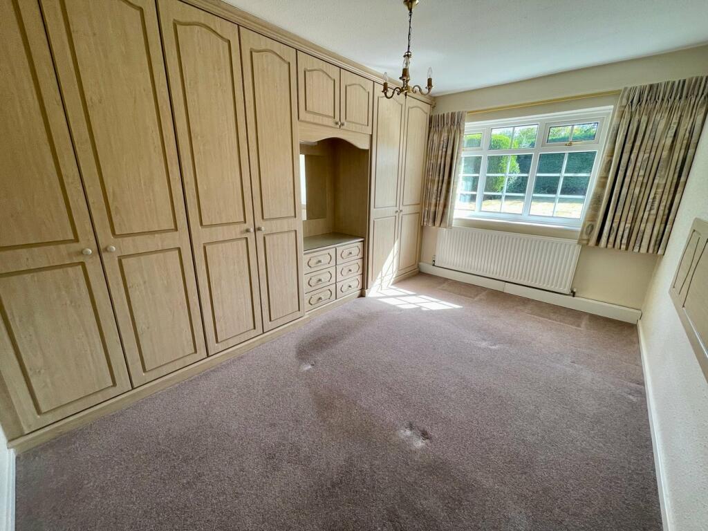 Additional property image - Long Meadow, Hutton, Brentwood, CM13