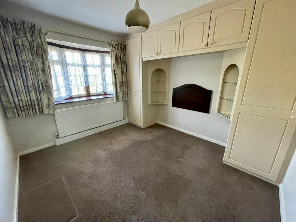 Additional property image - Long Meadow, Hutton, Brentwood, CM13