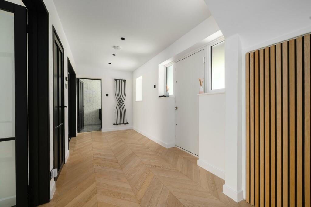 Additional property image - Widworthy Hayes, Hutton, Brentwood, CM13