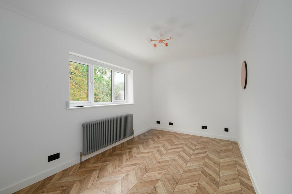 Additional property image - Widworthy Hayes, Hutton, Brentwood, CM13