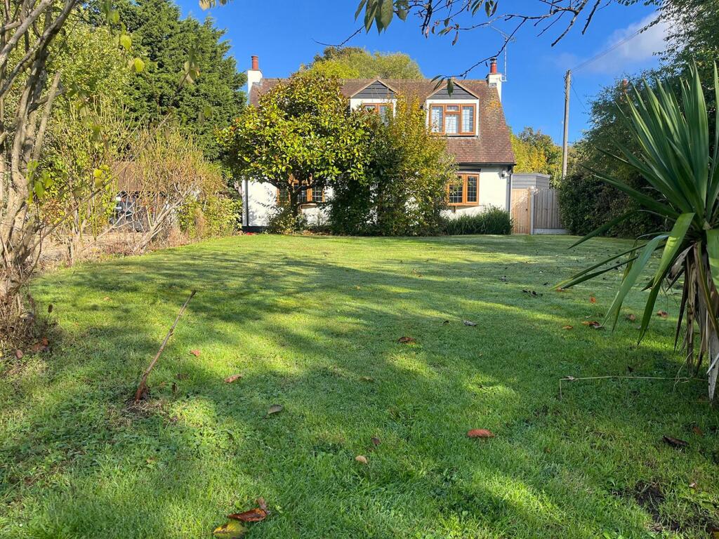 Additional property image - Creephedge Lane, East Hanningfield, Chelmsford, CM3
