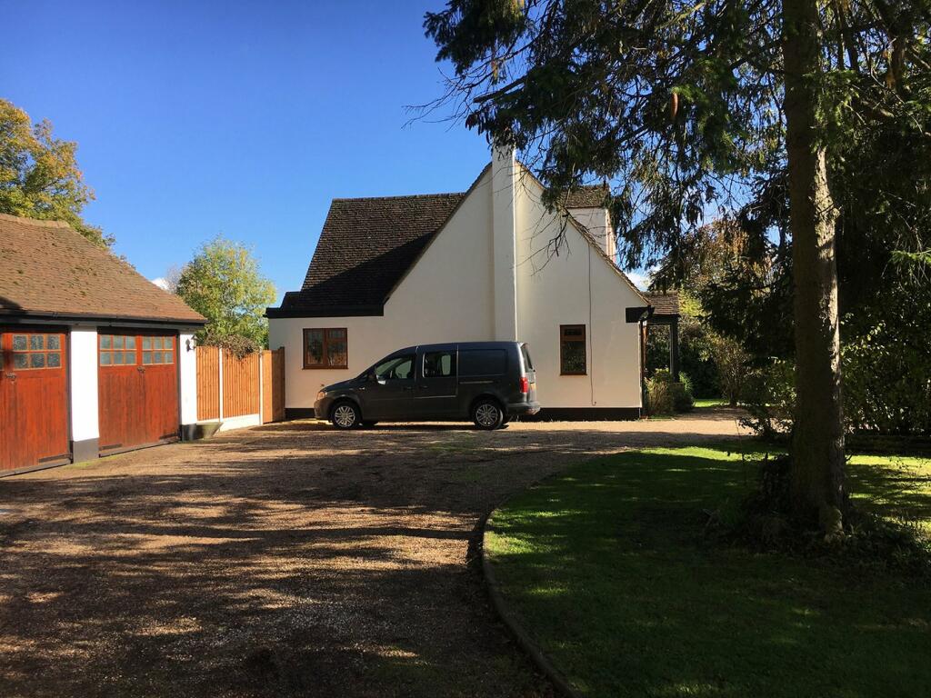 Additional property image - Creephedge Lane, East Hanningfield, Chelmsford, CM3