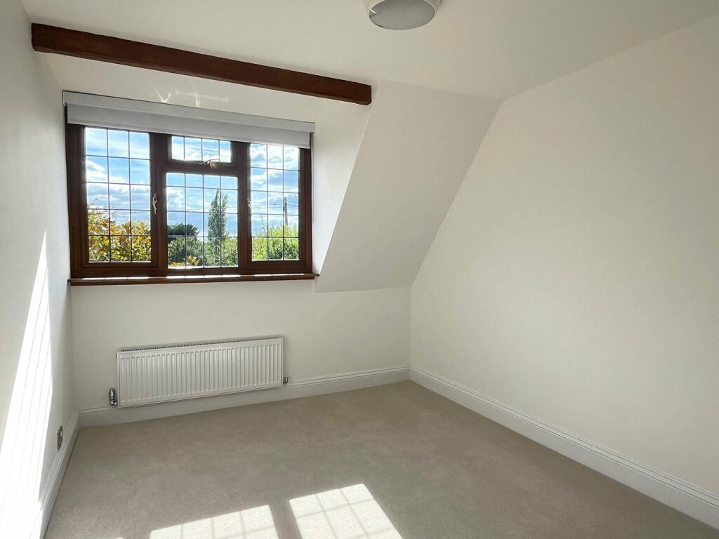 Additional property image - Creephedge Lane, East Hanningfield, Chelmsford, CM3