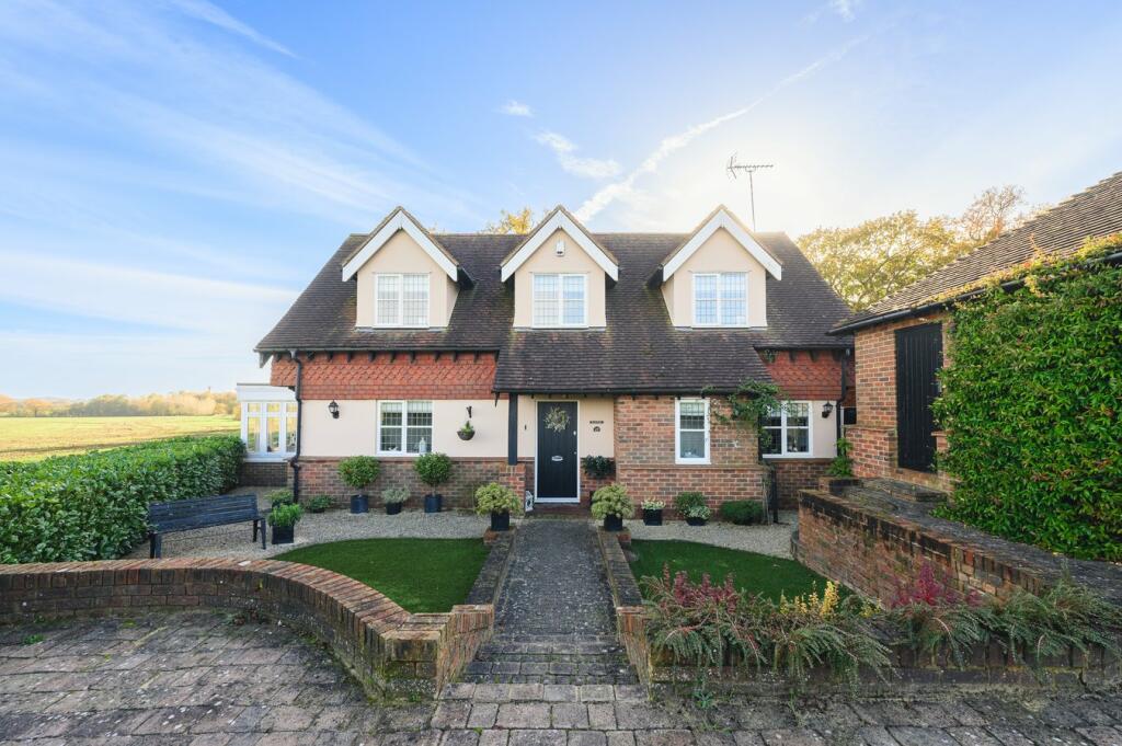 Additional property image - Whitby Avenue, Ingrave, Brentwood, CM13