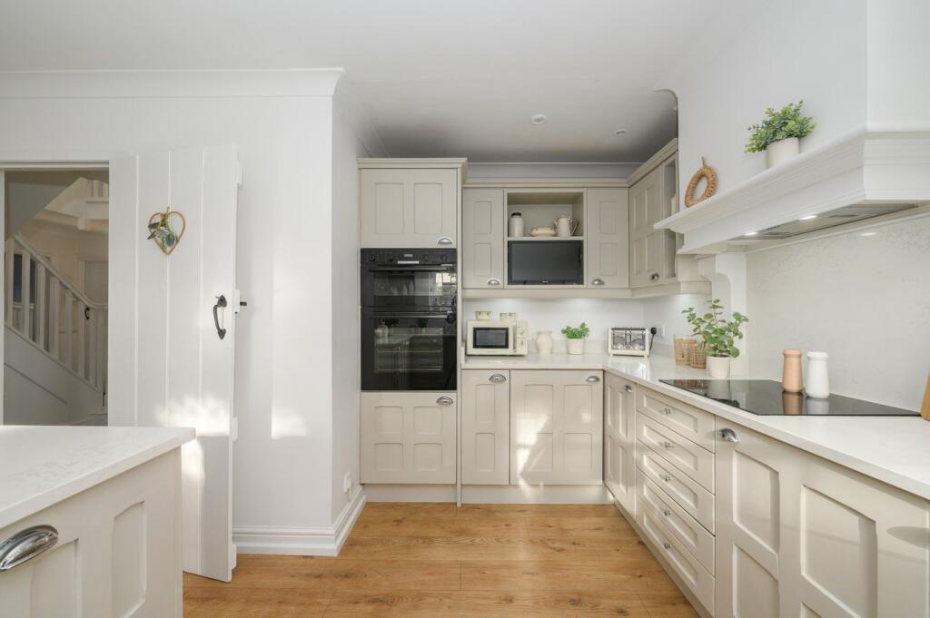 Additional property image - Whitby Avenue, Ingrave, Brentwood, CM13