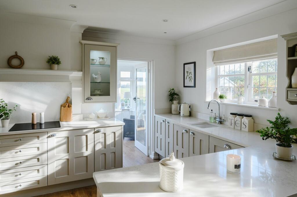 Additional property image - Whitby Avenue, Ingrave, Brentwood, CM13