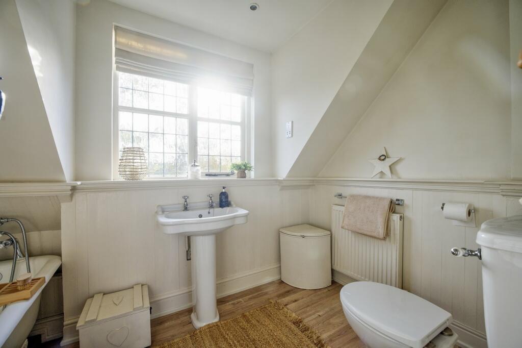 Additional property image - Whitby Avenue, Ingrave, Brentwood, CM13