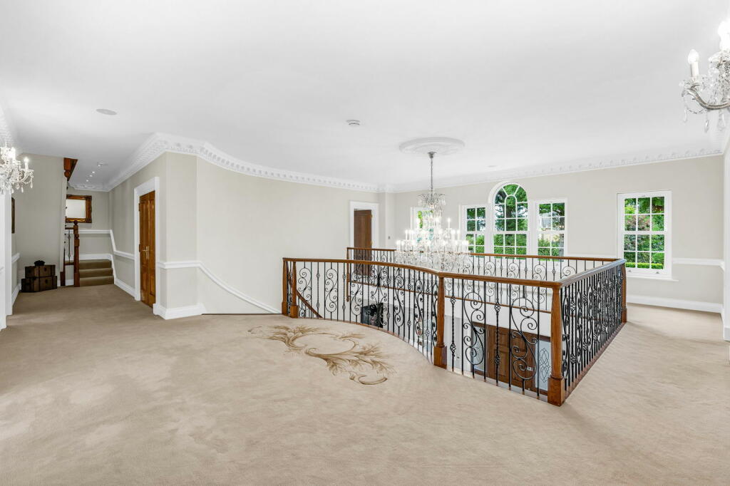 Additional property image - Heronway, Hutton, Brentwood, CM13