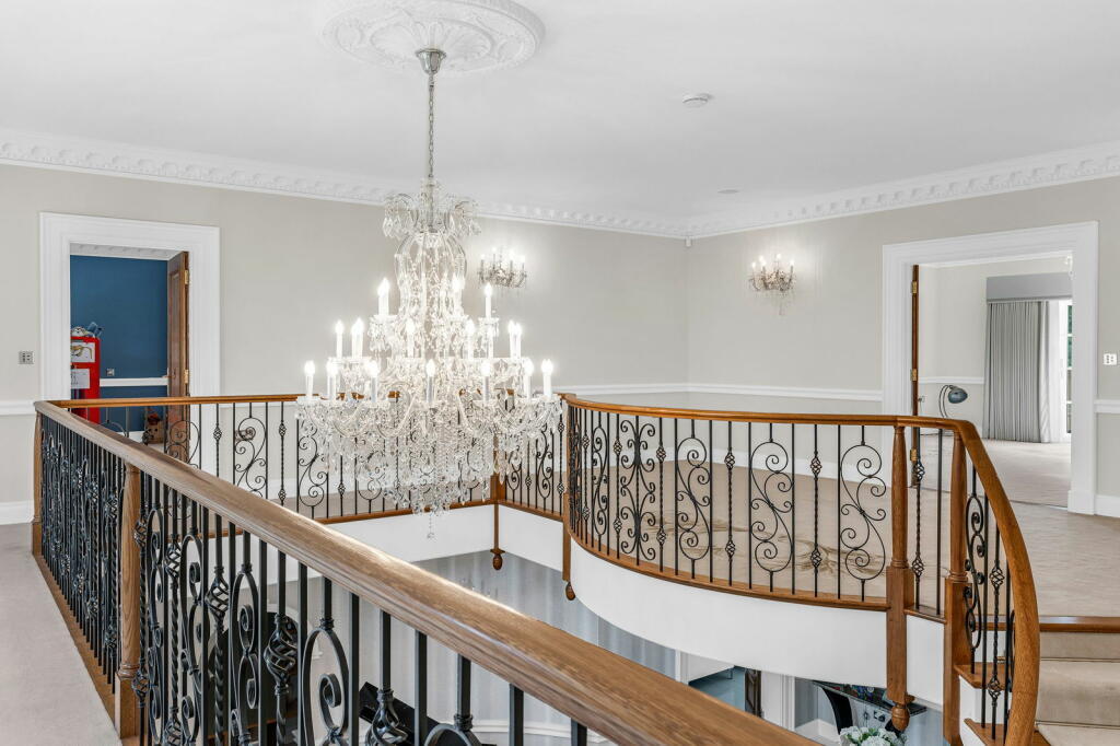 Additional property image - Heronway, Hutton, Brentwood, CM13