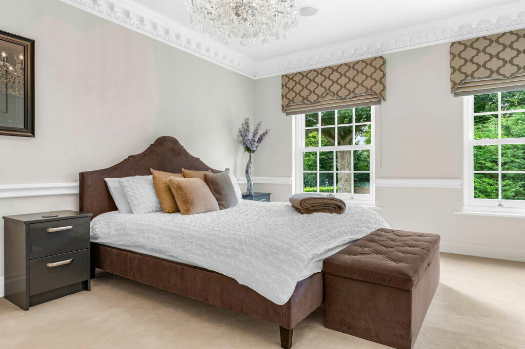 Additional property image - Heronway, Hutton, Brentwood, CM13