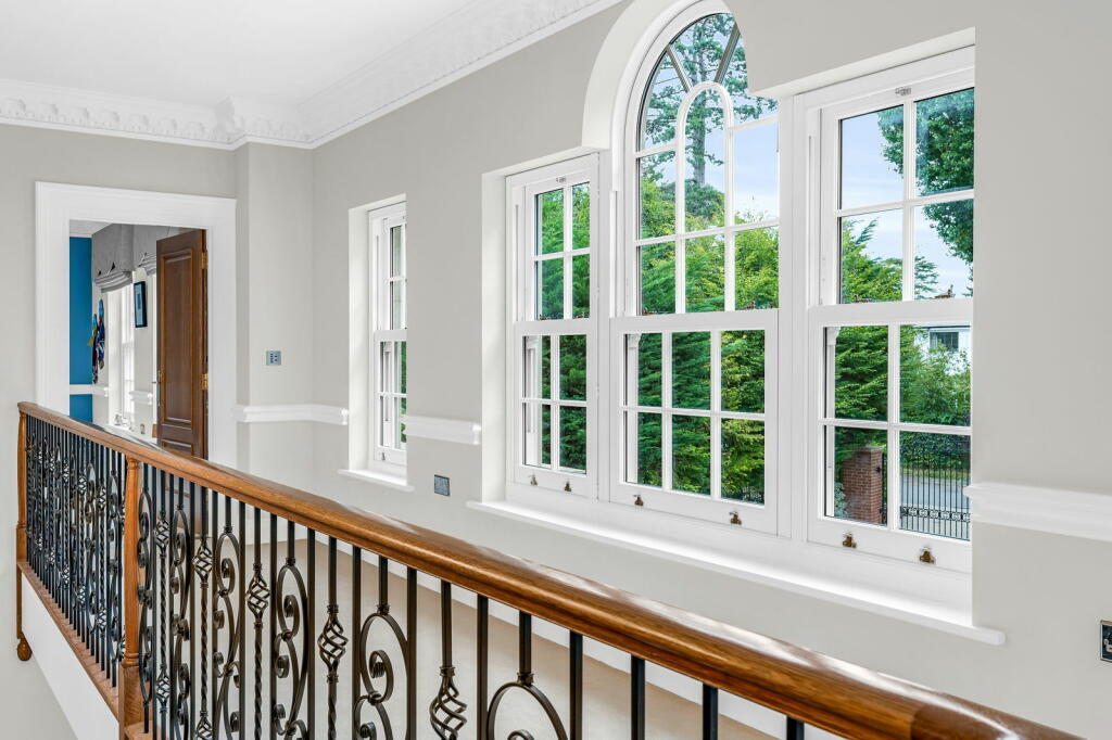 Additional property image - Heronway, Hutton, Brentwood, CM13