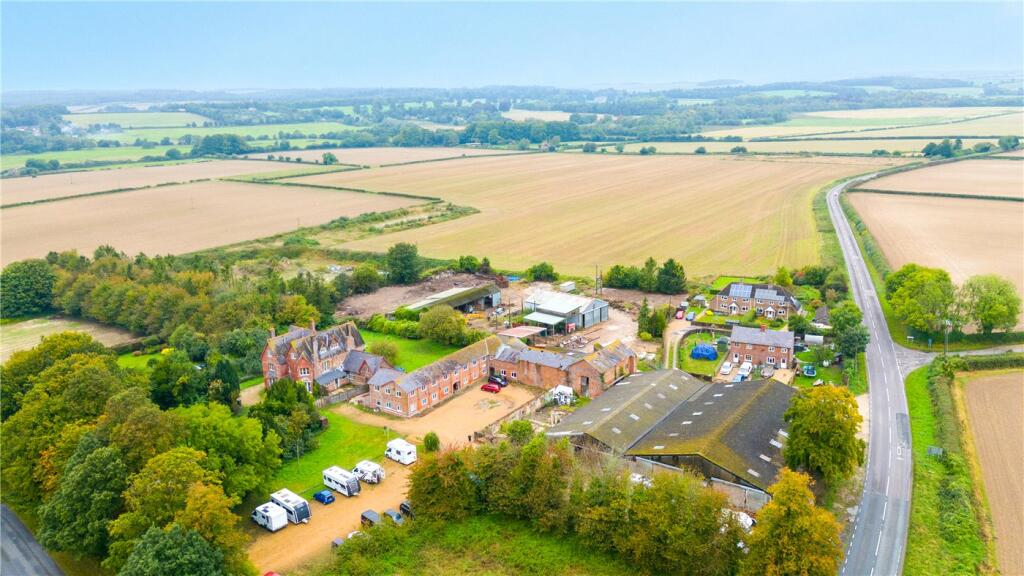 Additional property image - High Lea, Witchampton, Wimborne, Dorset, BH21