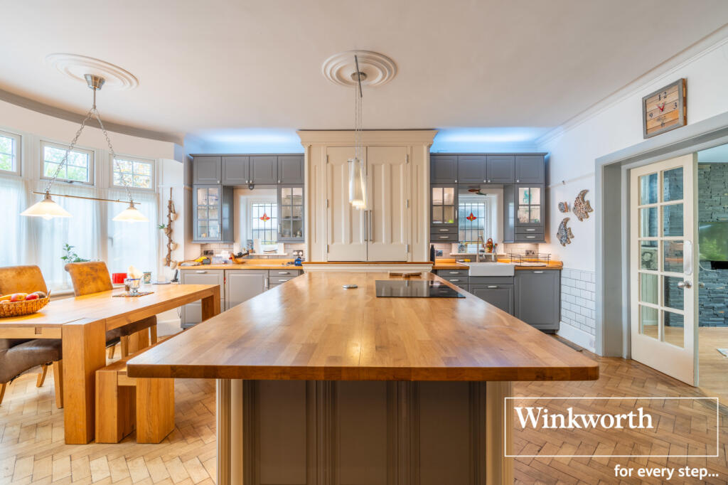 Additional property image - Ravine Road, Bournemouth, BH5