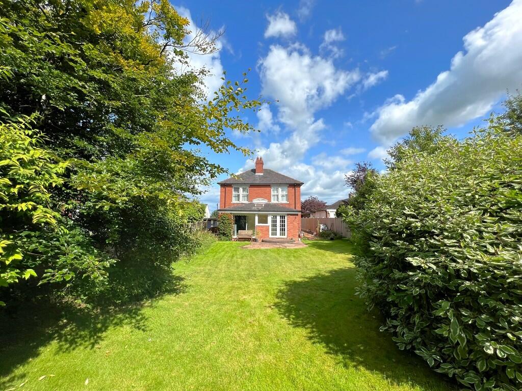 4 bedroom detached house for sale in Ghyll Road, Scotby, Carlisle, CA4