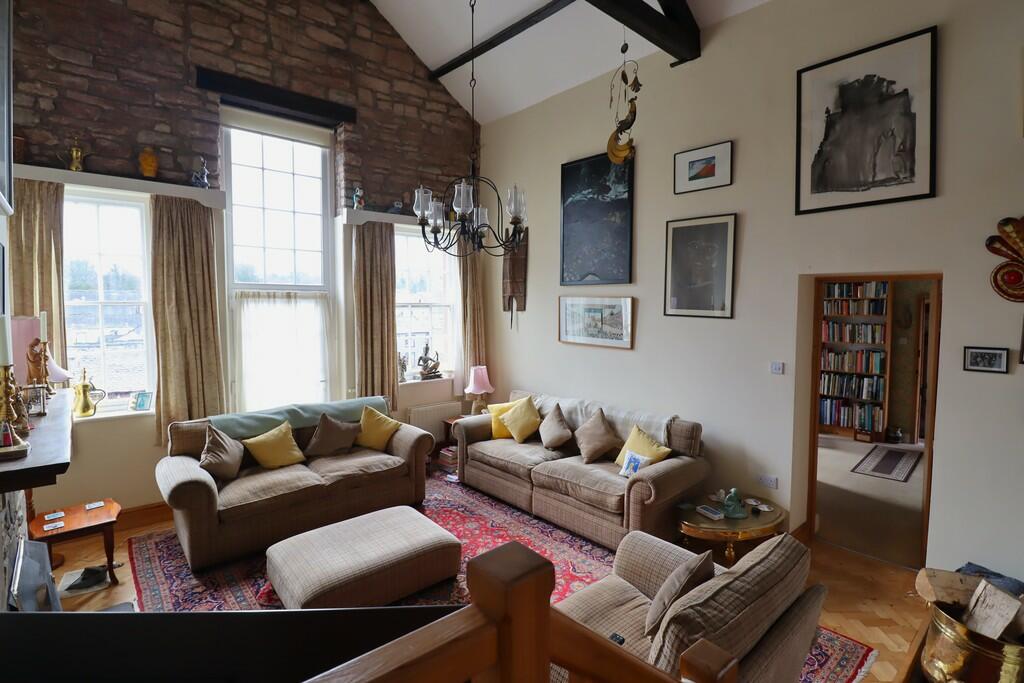 Additional property image - Union Lane, Brampton